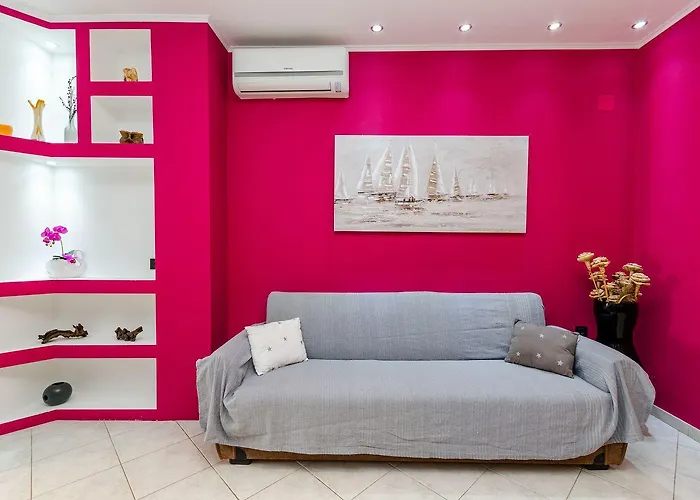 Lichtdurchflutetes Nur 500 Meter Zum Mit Meerblick, Grill, Parkplatz, Wifi Apartman *